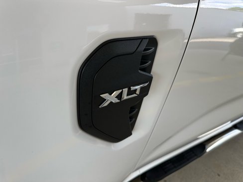 Used 2024 Ford Ranger XLT w/ Equipment Group 301A High image 5