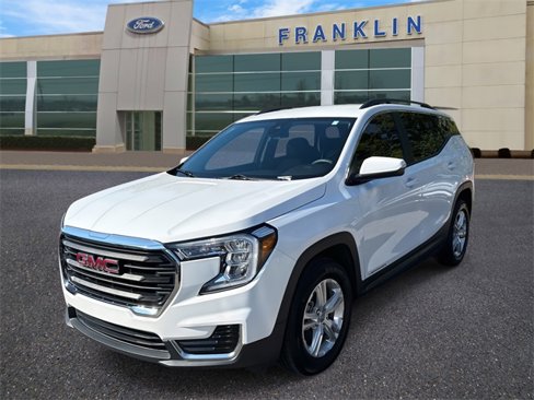 Used 2022 GMC Terrain SLE w/ Driver Convenience Package image 3