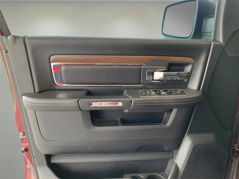 Used 2017 RAM 1500 Laramie w/ Convenience Group image 25