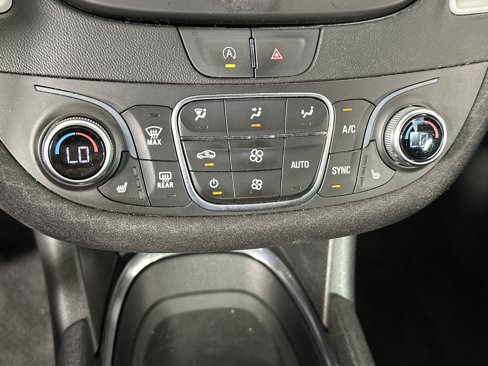 Used 2023 Chevrolet Malibu LT image 22