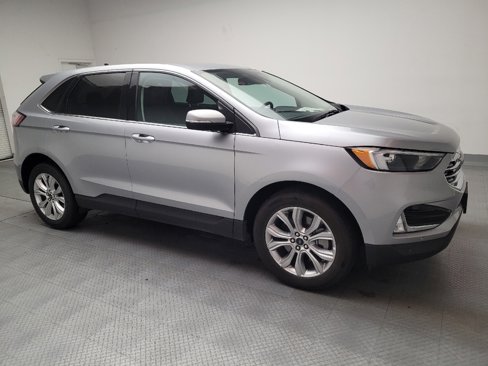 Used 2024 Ford Edge Titanium image 11