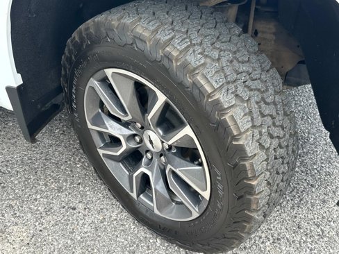 Used 2020 Chevrolet Silverado 1500 RST image 5