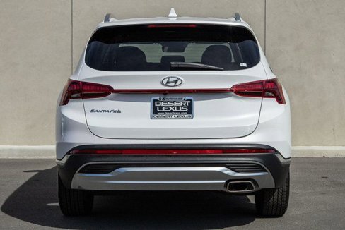 Used 2022 Hyundai Santa Fe SEL w/ Convenience Package image 4