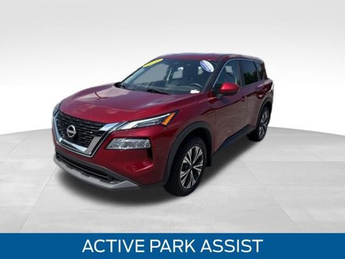 Used 2022 Nissan Rogue SV image 3