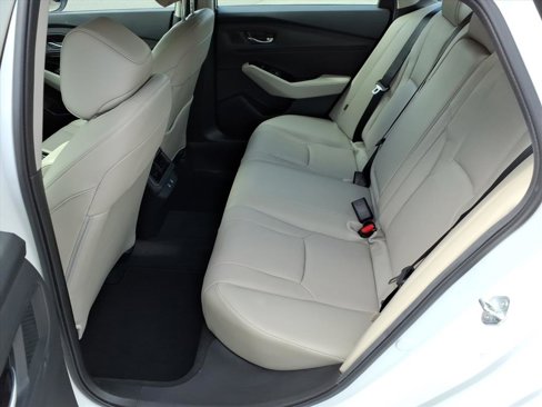 Used 2024 Honda Accord Touring image 9