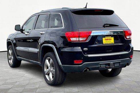 Used 2011 Jeep Grand Cherokee Overland image 4