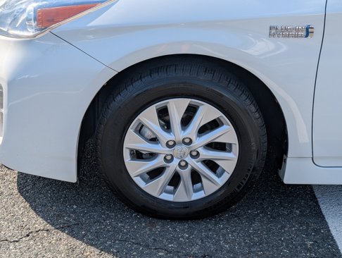 Used 2013 Toyota Prius Prime Plug-In Hybrid image 10