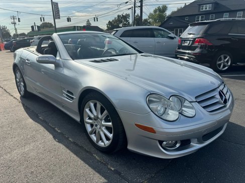Used 2007 Mercedes-Benz SL 550 image 2