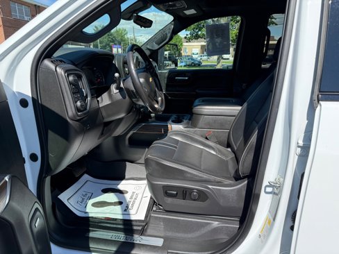 Used 2021 Chevrolet Silverado 2500 High Country w/ Z71 Off-Road Package image 5
