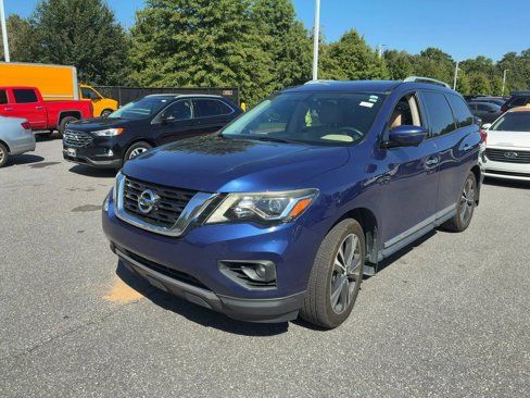 Used 2017 Nissan Pathfinder Platinum w/ Family Entertainment Package image 1