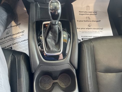 Used 2017 Nissan Rogue SL image 25