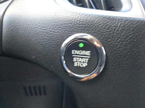 Used 2022 Ford Edge SEL image 23