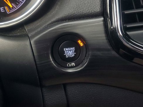 Used 2020 Jeep Grand Cherokee Altitude image 18