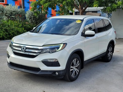 Used 2018 Honda Pilot EX image 1