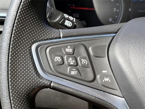 Used 2023 Chevrolet Equinox LT image 22