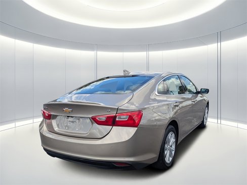 Used 2024 Chevrolet Malibu LT image 4