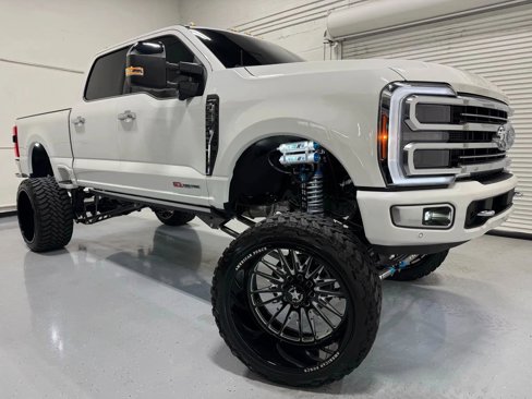 Used 2024 Ford F250 Limited image 21