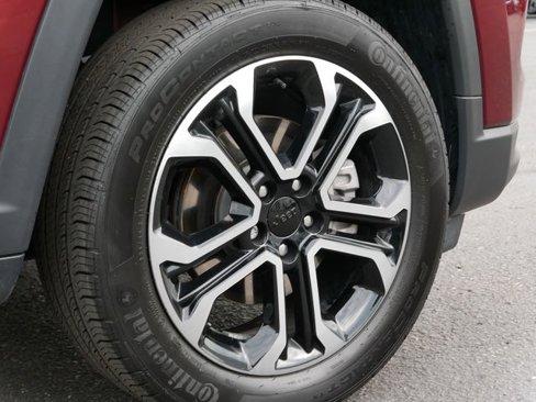Certified 2022 Jeep Compass Limited image 10