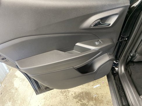 New 2025 Chevrolet Trax LT w/ LT Convenience Package image 20