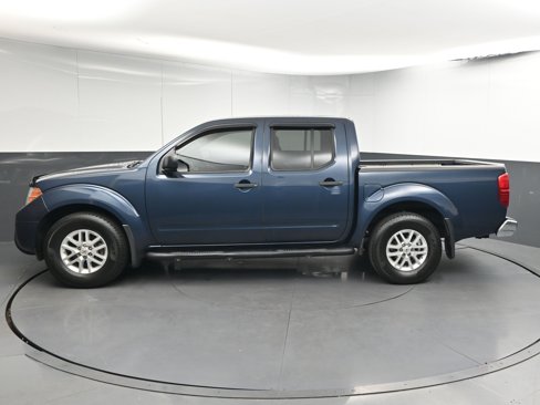 Used 2019 Nissan Frontier SV image 5