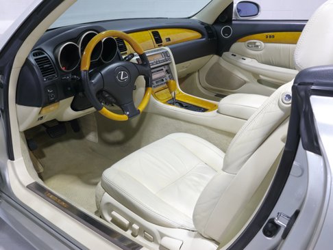 Used 2002 Lexus SC 430 Convertible image 64