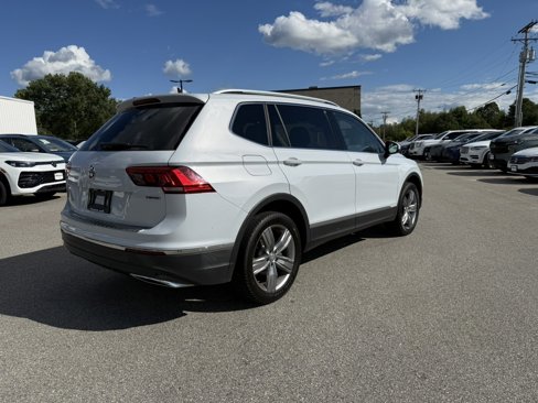 Used 2019 Volkswagen Tiguan SEL Premium image 3