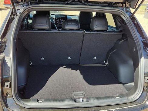 New 2025 Jeep Compass Latitude w/ Altitude Special Edition image 8