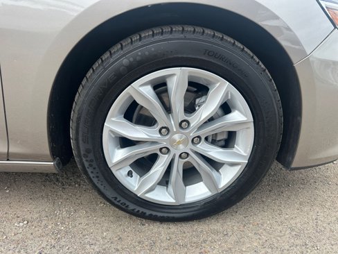 Used 2024 Chevrolet Malibu LT image 30