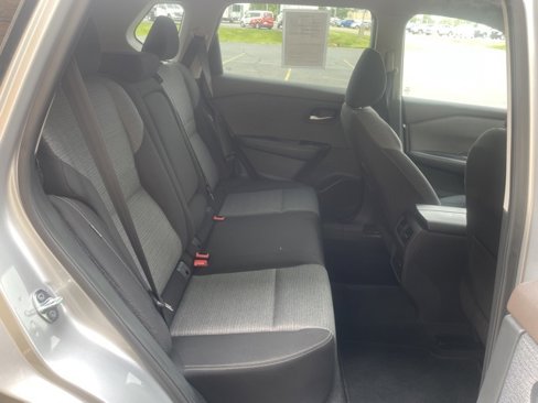 Used 2022 Nissan Rogue SV image 48
