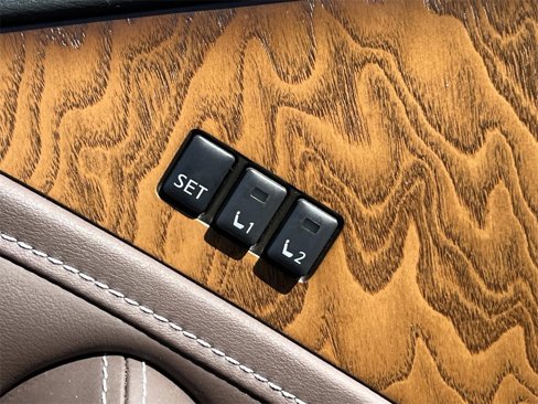 Used 2017 INFINITI QX80 Limited image 27