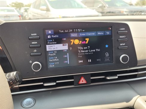 Used 2023 Hyundai Elantra SEL image 25