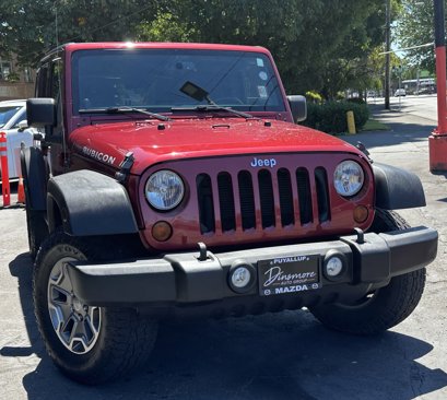 Used 2013 Jeep Wrangler Unlimited Rubicon image 3