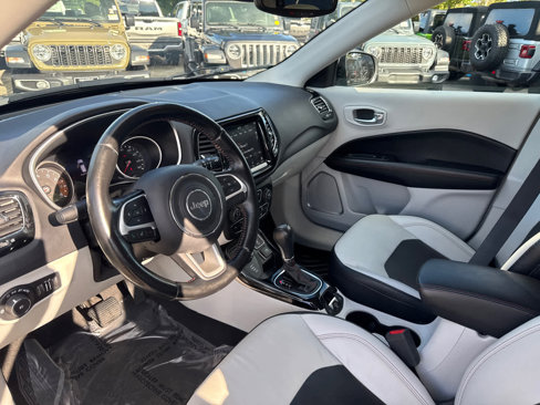 Used 2020 Jeep Compass Limited image 13
