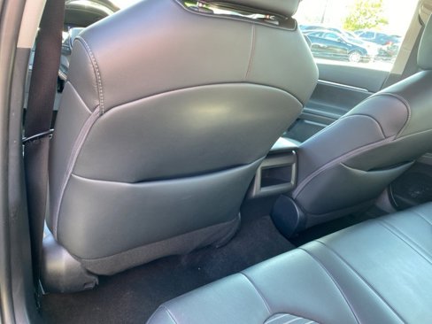 Used 2023 Toyota Camry SE image 29