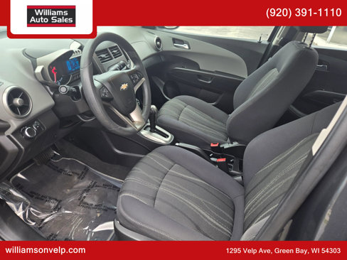 Used 2014 Chevrolet Sonic LT image 10