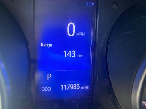Used 2018 Toyota C-HR XLE image 14