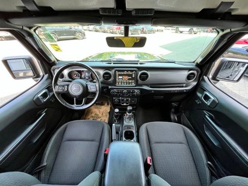 Used 2021 Jeep Wrangler Unlimited Sport image 22