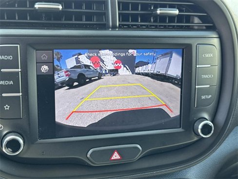Used 2023 Kia Soul LX w/ LX Technology Package image 30