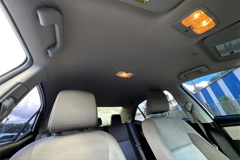 Used 2019 Toyota Corolla LE image 22