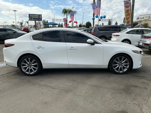 Used 2019 MAZDA MAZDA3 Sedan image 4