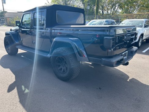 Used 2022 Jeep Gladiator Sport image 7