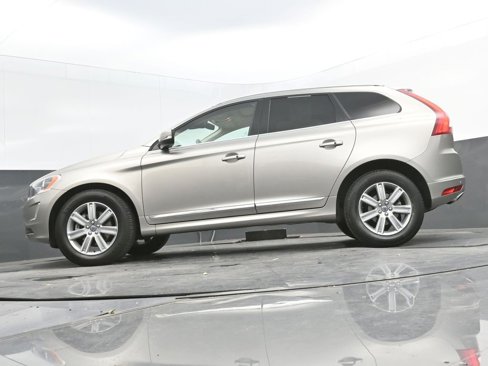 Used 2016 Volvo XC60 T6 w/ Proximity Package image 37