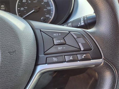 Used 2023 Nissan Versa SV image 19