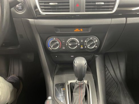 Used 2014 MAZDA MAZDA3 i Touring w/ Moonroof Package 1 image 16
