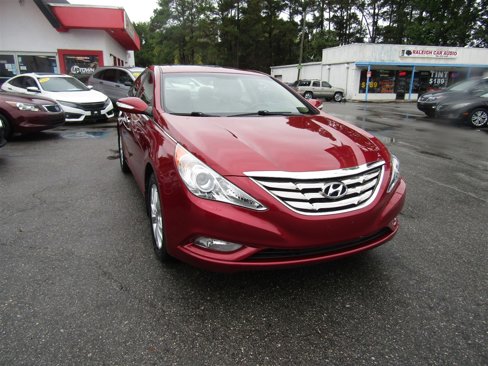 Used 2011 Hyundai Sonata Limited w/ Navigation Pkg 5 image 12