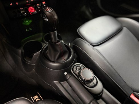 Used 2019 MINI Cooper S image 20