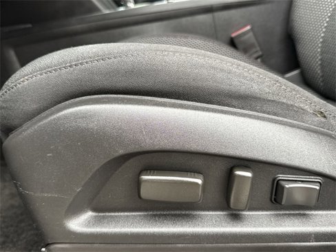 Used 2015 Chevrolet Equinox LT w/ Driver Convenience Package image 12