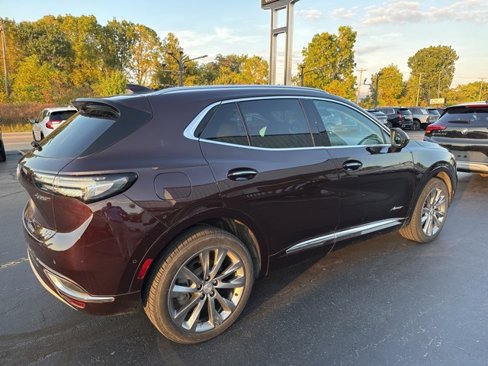 Used 2021 Buick Envision Avenir w/ Technology Package II image 10