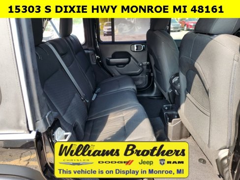 Used 2018 Jeep Wrangler Unlimited Sport image 16