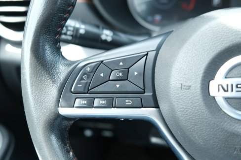 Used 2020 Nissan Versa SR image 31